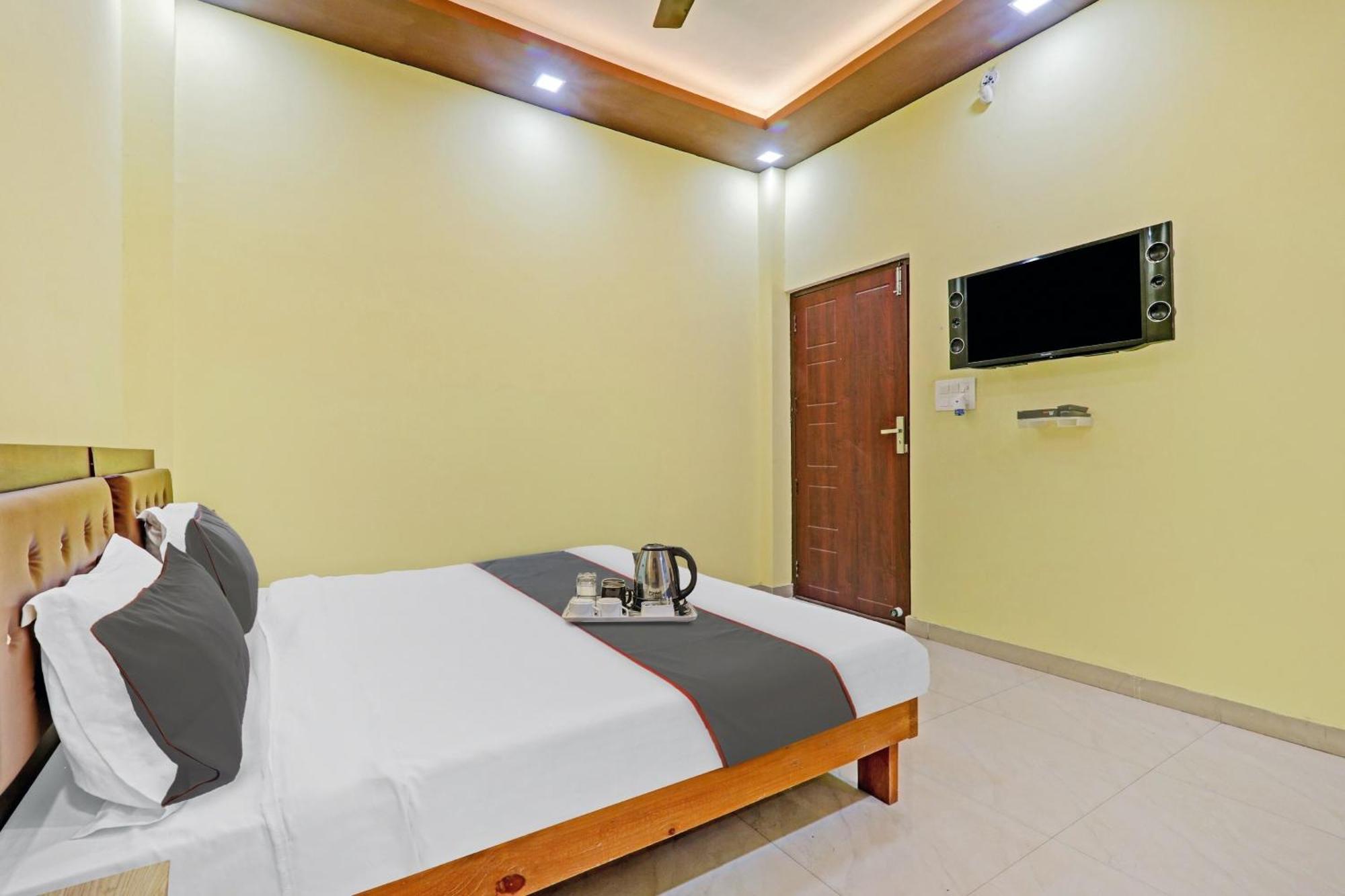 Capital O Phenix Elite Near Phoenix United Lucknow Luaran gambar